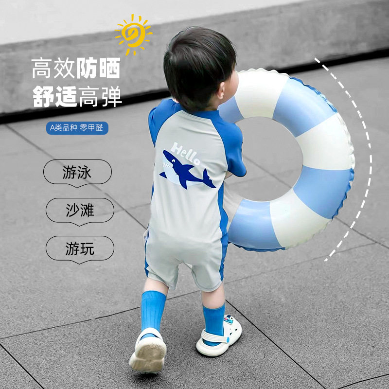 儿童连体短袖泳衣男童夏季可爱防晒速干中小童海边度假套装泳衣裤