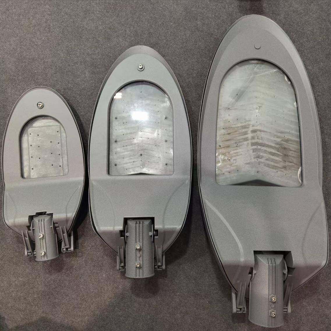 供应新款led路灯灯头路灯外壳led150w路灯外壳200W路灯头