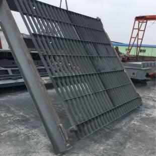 格栅清污机污水处理成套设备抓斗清污机牵引式清污机拦污栅