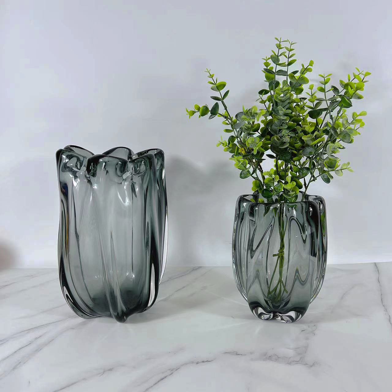 现代绿色杨桃琉璃花瓶摆件