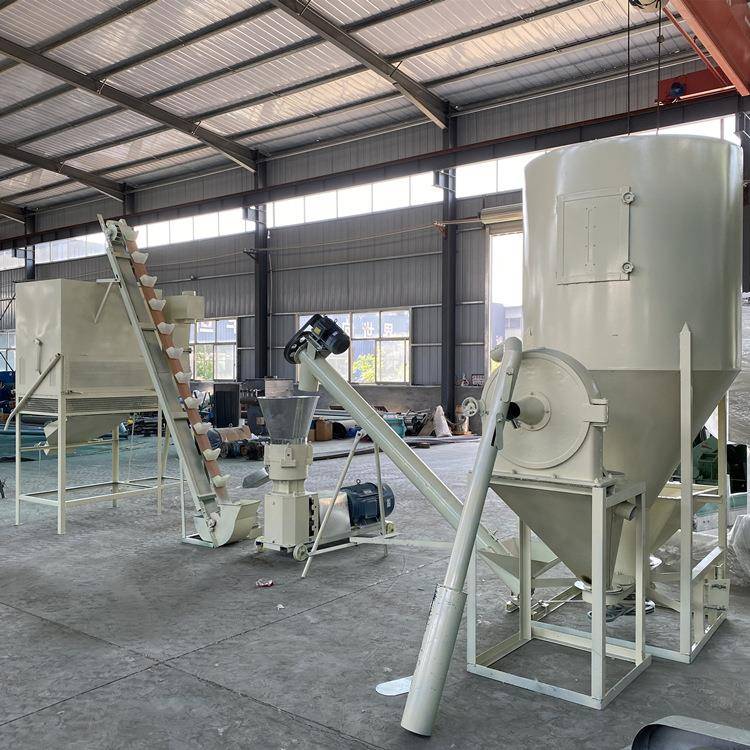 稻谷壳饲料制粒机全套猪鸡鱼饲料制粒机干湿两用玉米饲料制粒机