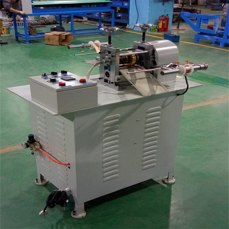 东莞厂家生产辊轮自动烫金机滚压烫印机气动压痕机台全自动烫印机