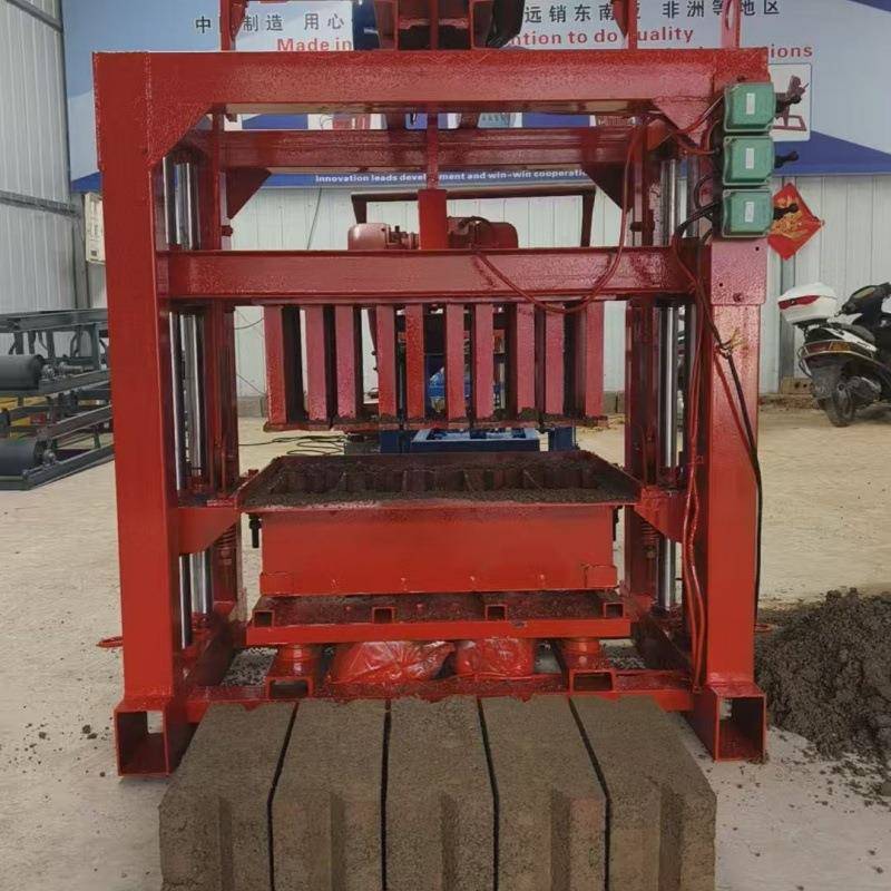 非洲出口4-28免烧水泥制砖机路沿石多孔砖工字砖护坡砖成型机