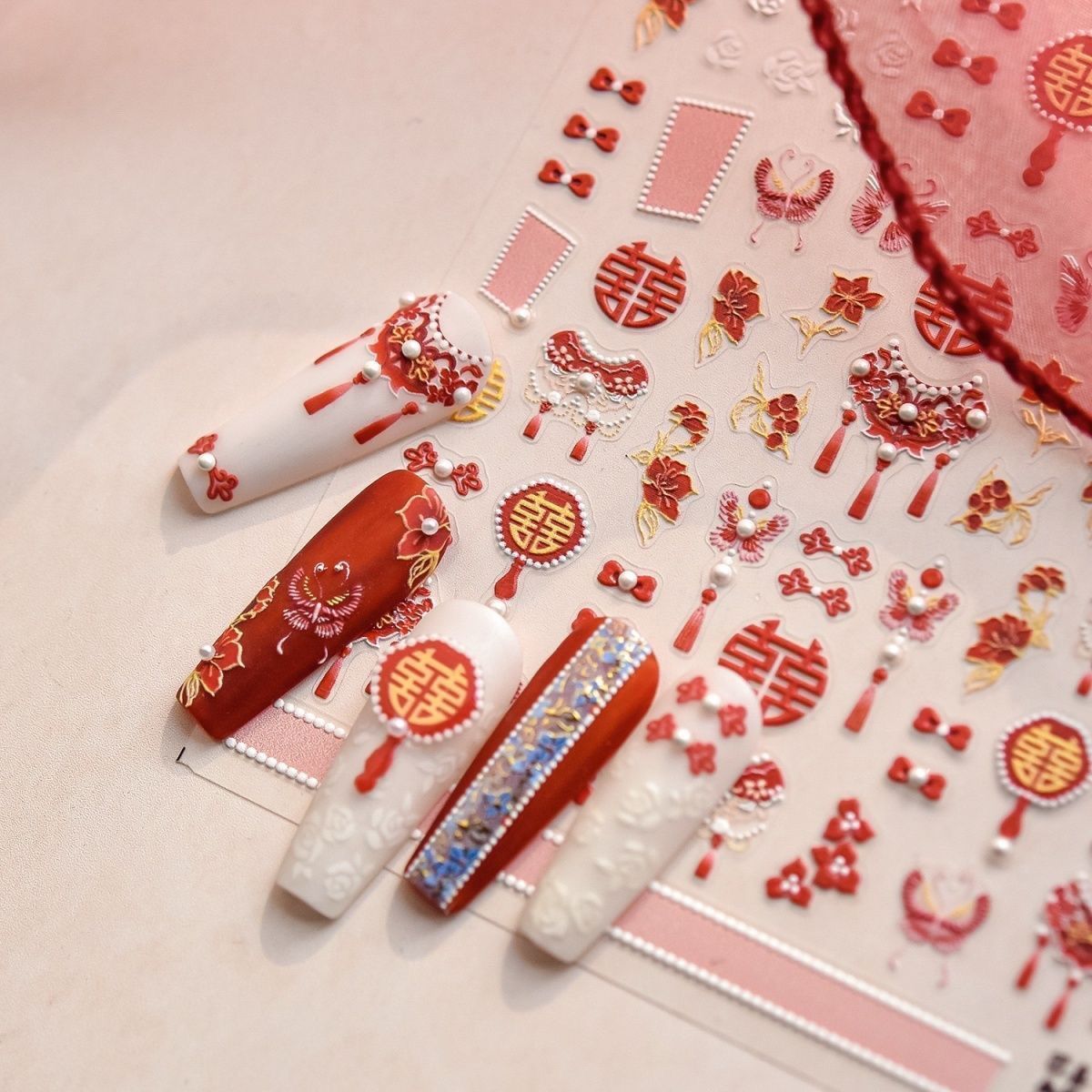 中式婚甲美甲贴纸国风定制浮雕立体凤冠霞帔新年秀禾新娘指甲背胶