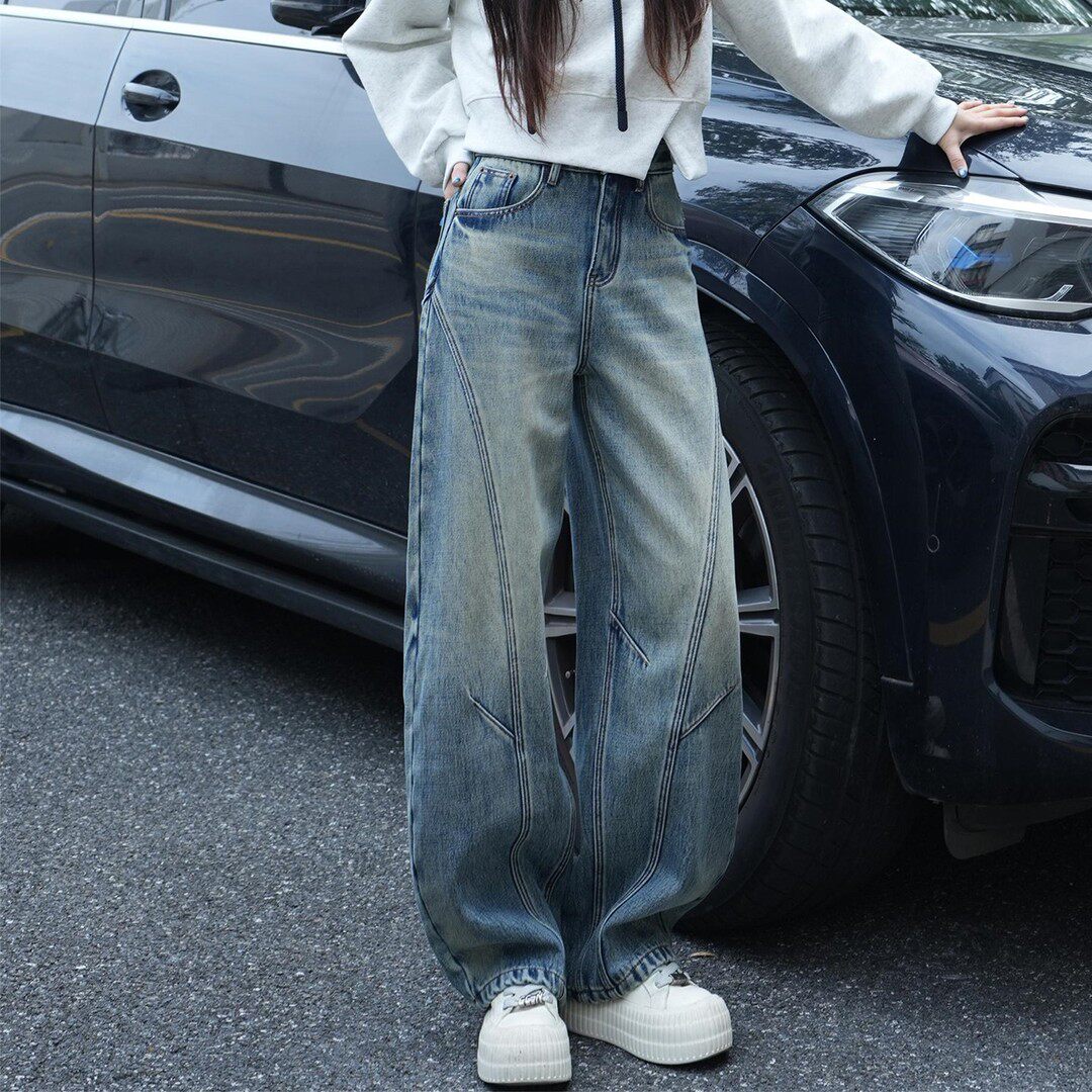 复古设计感时髦弯刀裤女2026春季新款版型巨好看流行阔腿牛仔裤