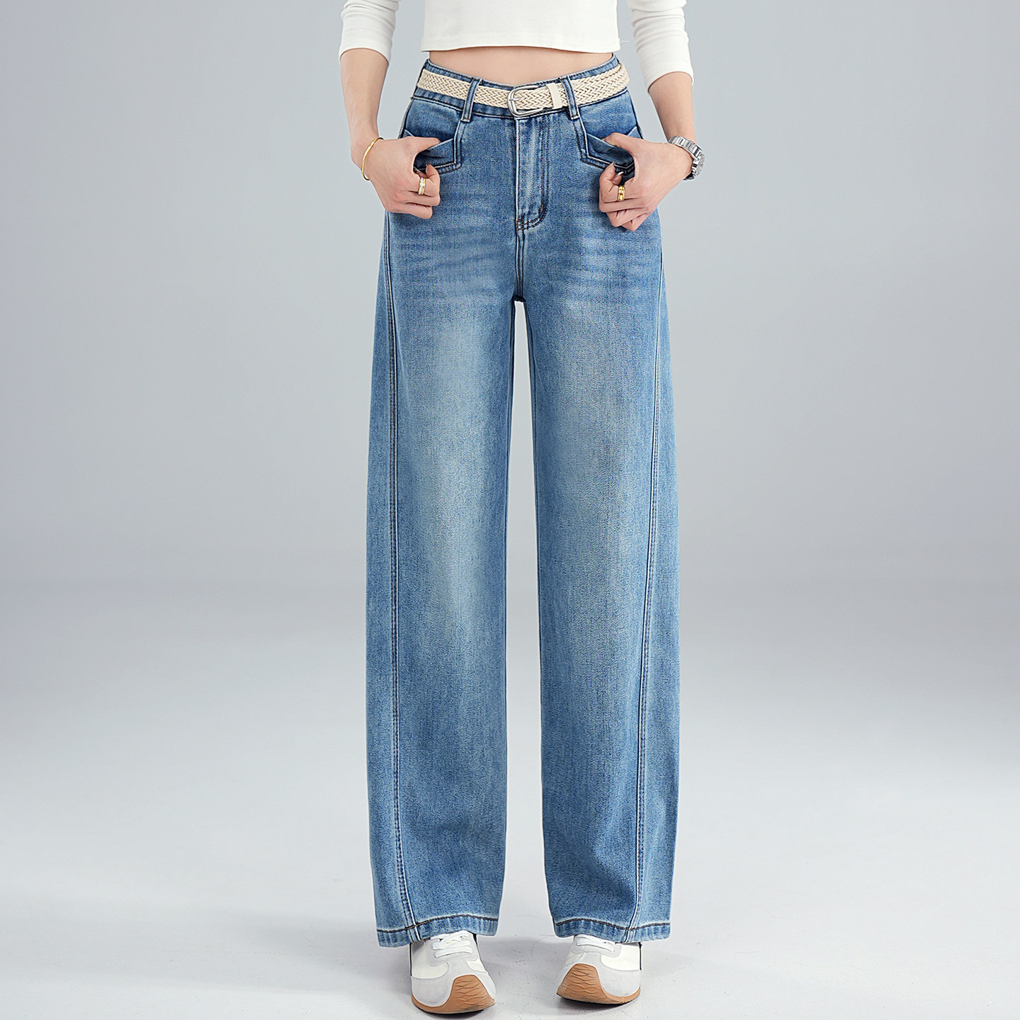 时髦分割显瘦弯刀牛仔裤女2026新款春季宽松时尚百搭款蓝色阔腿裤,女装/女士精品,牛仔裤,淘宝优惠券,粉丝福利购,淘宝优惠卷