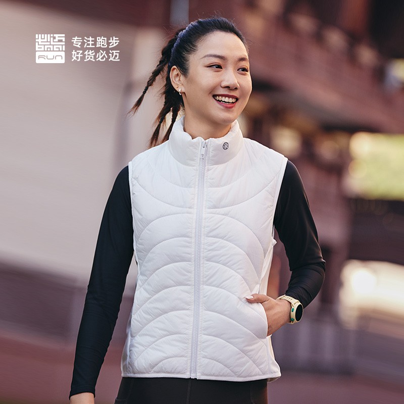 必迈新款秋冬户外跑步棉马甲保暖轻量上衣男女外穿运动外套马夹