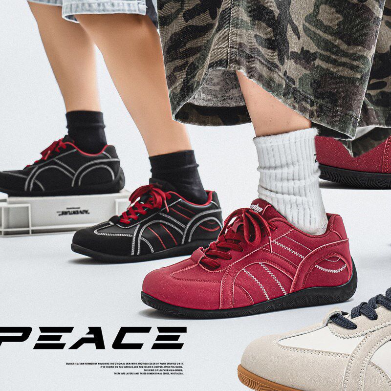 新品酒红色德训休闲鞋男款t2026春节新款青少年复古板鞋百搭运动