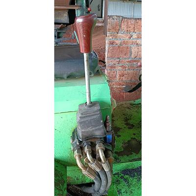 ZT-L12-T小铲车液压分配器一控二多路阀拖拉机液压阀淮安力信液压