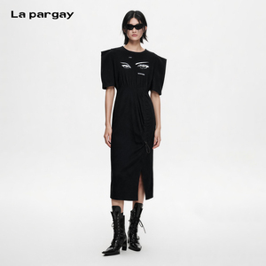 Lapargay街头酷感收腰连衣裙