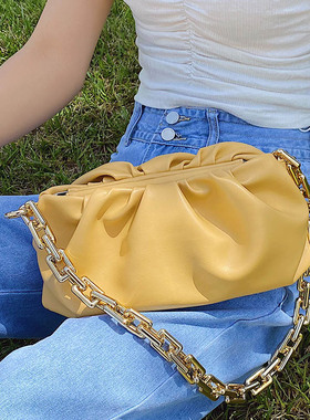 极速2021 Day Clutlch Thick Gold Chains Dumpling Clip Purse B
