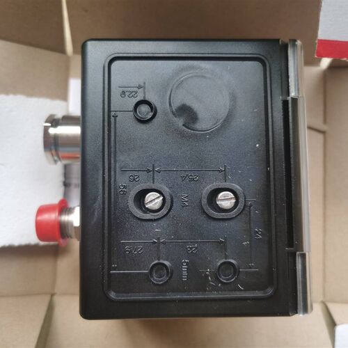 极速议价全新丹佛斯压力感测器060A-538666。客户备货库存,现清议