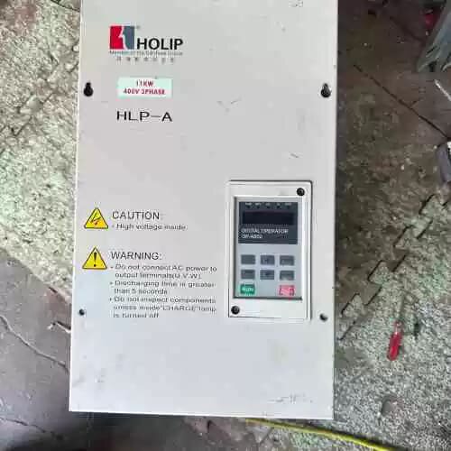 议价变频器HIPA001143B.11千瓦，380伏，长4