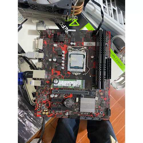 议价i5 9400f+b365m主板 板u套装 成色9新 功能一