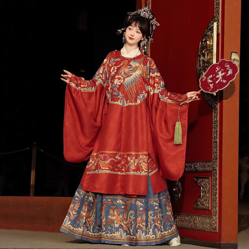 原创汉服女2025新款明制正品长衫圆领袍马面裙重工印花秋冬季套装,女装/女士精品,汉服套装,淘宝优惠券,粉丝福利购,淘宝优惠卷