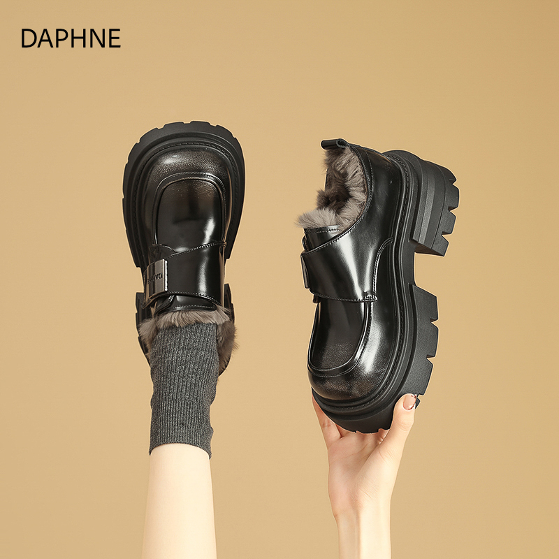 达芙妮厚底乐福鞋英伦风小皮鞋