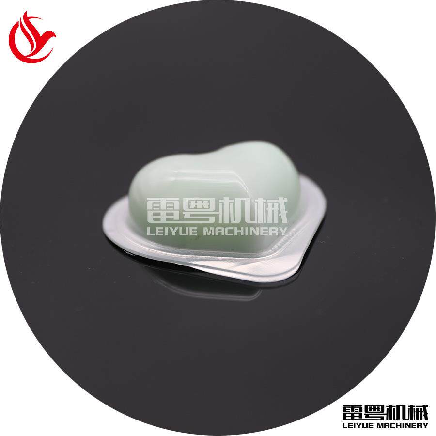 一次性小盒装牛油包装机 模具可定制 橄榄油/黄油泡罩灌装机