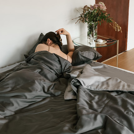 泽兮家居 柔软凉感天丝夏凉被夏季冰丝夏被四件套空调被220x240cm