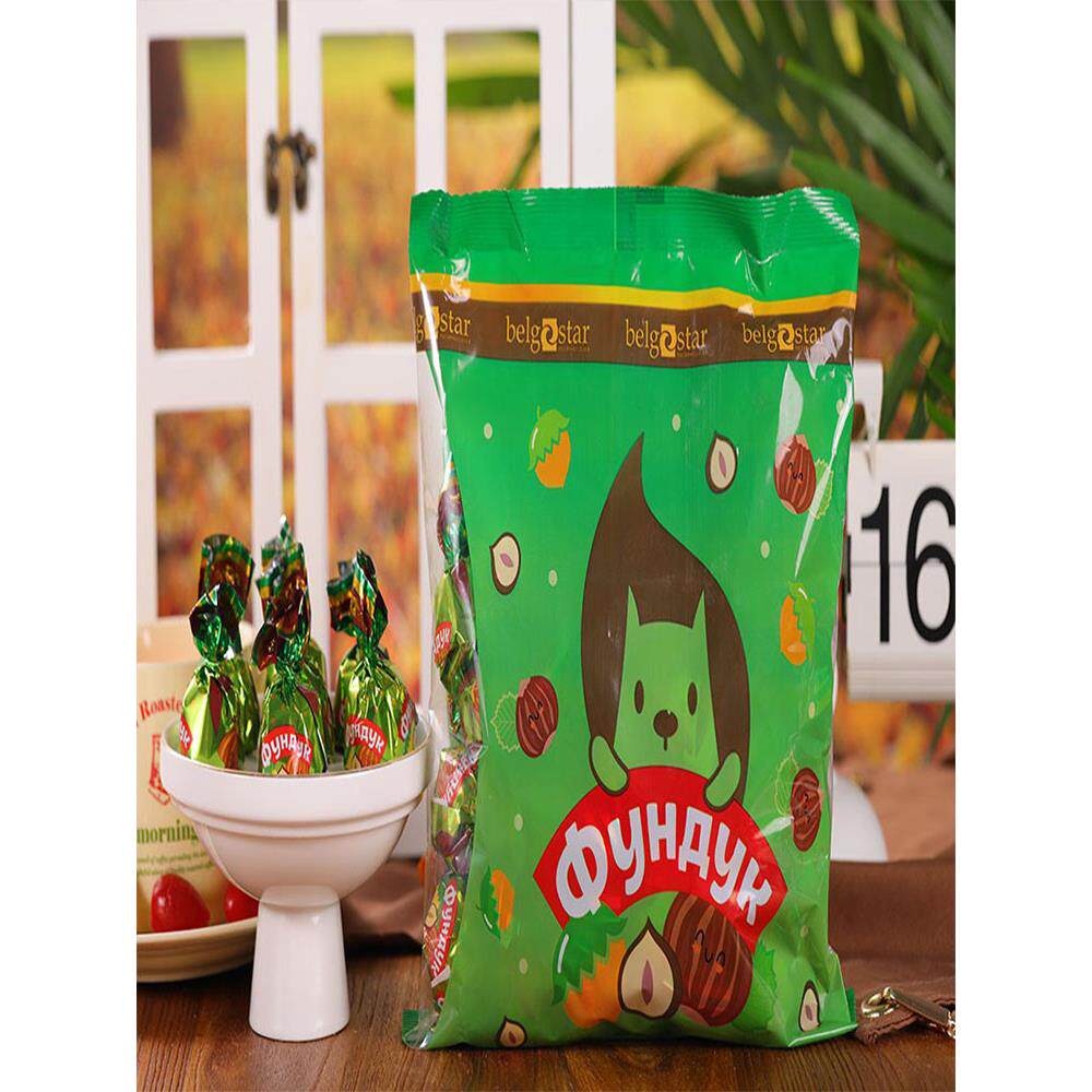 俄罗斯进口巧力莲牌系列夹心什锦榛仁花生香草坚果巧克力糖果年货