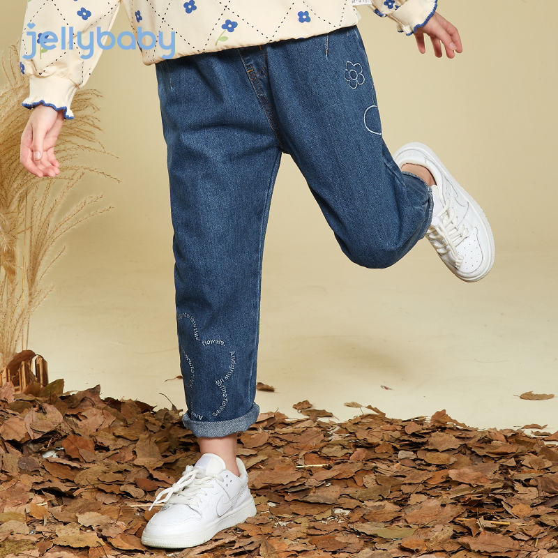 女童牛仔裤春款2026新款儿童加绒长裤春三岁小童春秋宝宝春装裤子