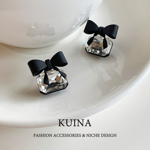 黑色蝴蝶结水晶耳环新爆款