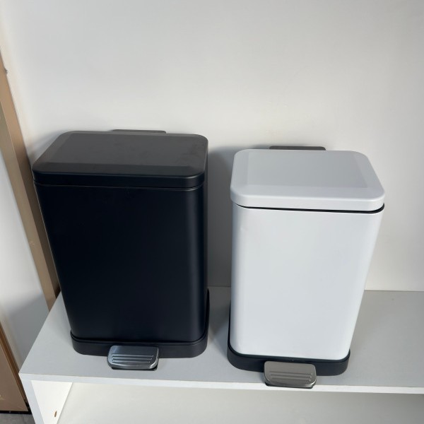 厨房不锈钢垃圾桶带盖大号30L容量卫生间客厅厕所脚踩脚踏式静音