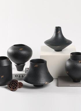 摆新中式意飞碟黑色瓶件客厅玄关餐桌桌面插花陶瓷花花器创工PXX