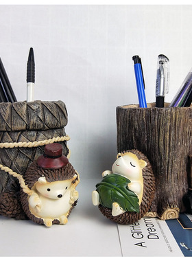 刺猬笔筒可爱卡通桌面收纳办公室摆件创意个性儿童学生治愈小摆设