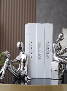 现代轻奢极简电镀银人物抽象书档摆件酒柜书房办公室样板房装饰品