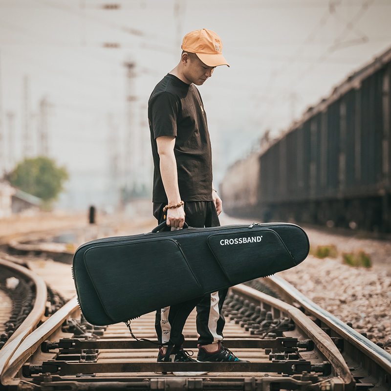 个性便携电d吉他包琴包 双肩背子弹头加厚电贝斯包静音吉他包stlp