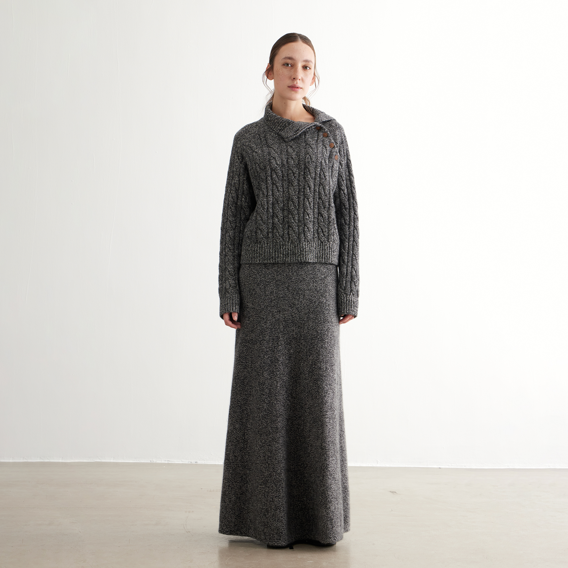 NOEND冬季针织半身裙船领毛衣