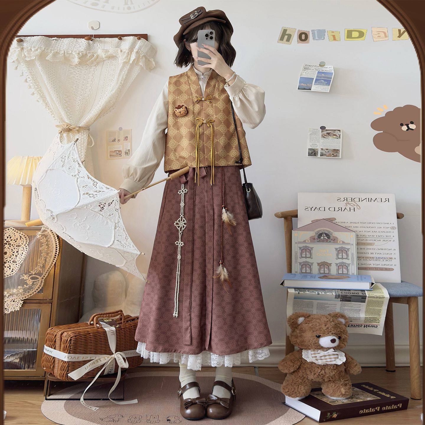 原创汉服女2025新款秋冬汉元素日常改良复古马甲破裙日常通勤套装