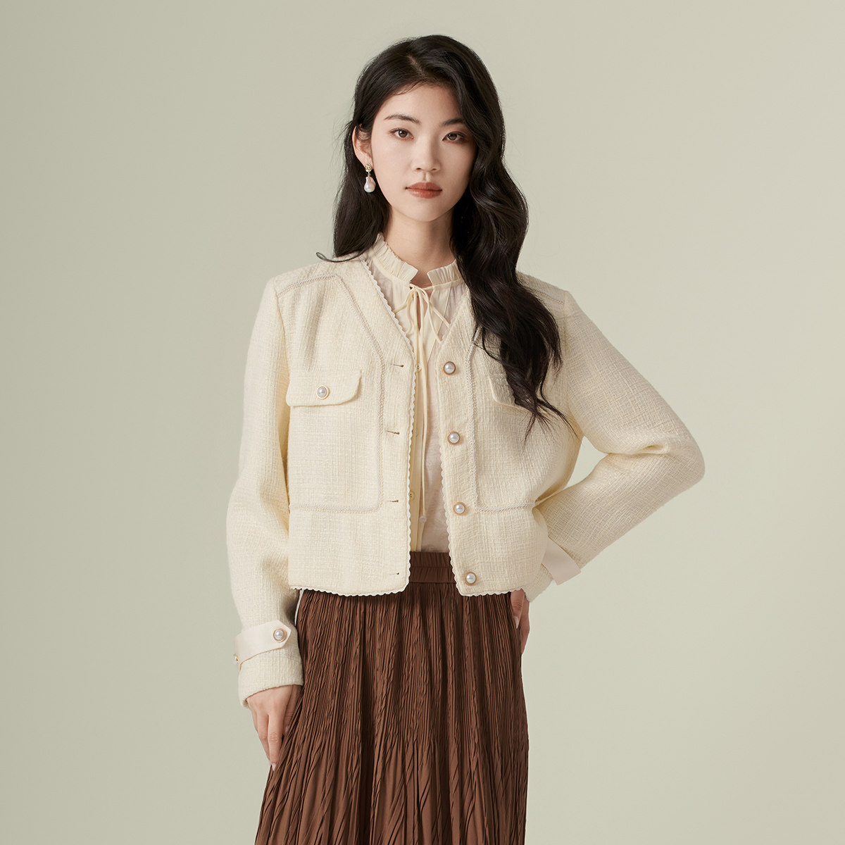 阿依莲a.yilian2025短外套