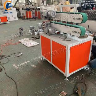 履带式管材牵引机管材型材板材皮带牵引机pvc塑料管牵拉机