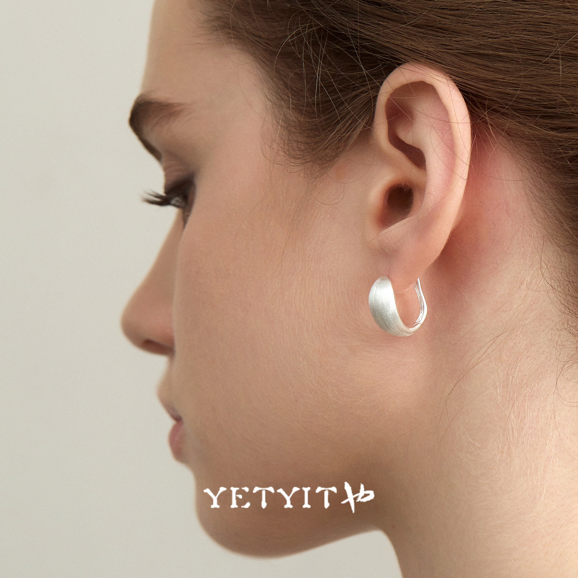 YETYIT也缇 极简之态新品小众设计简约耐看手工拉丝s925纯银耳环