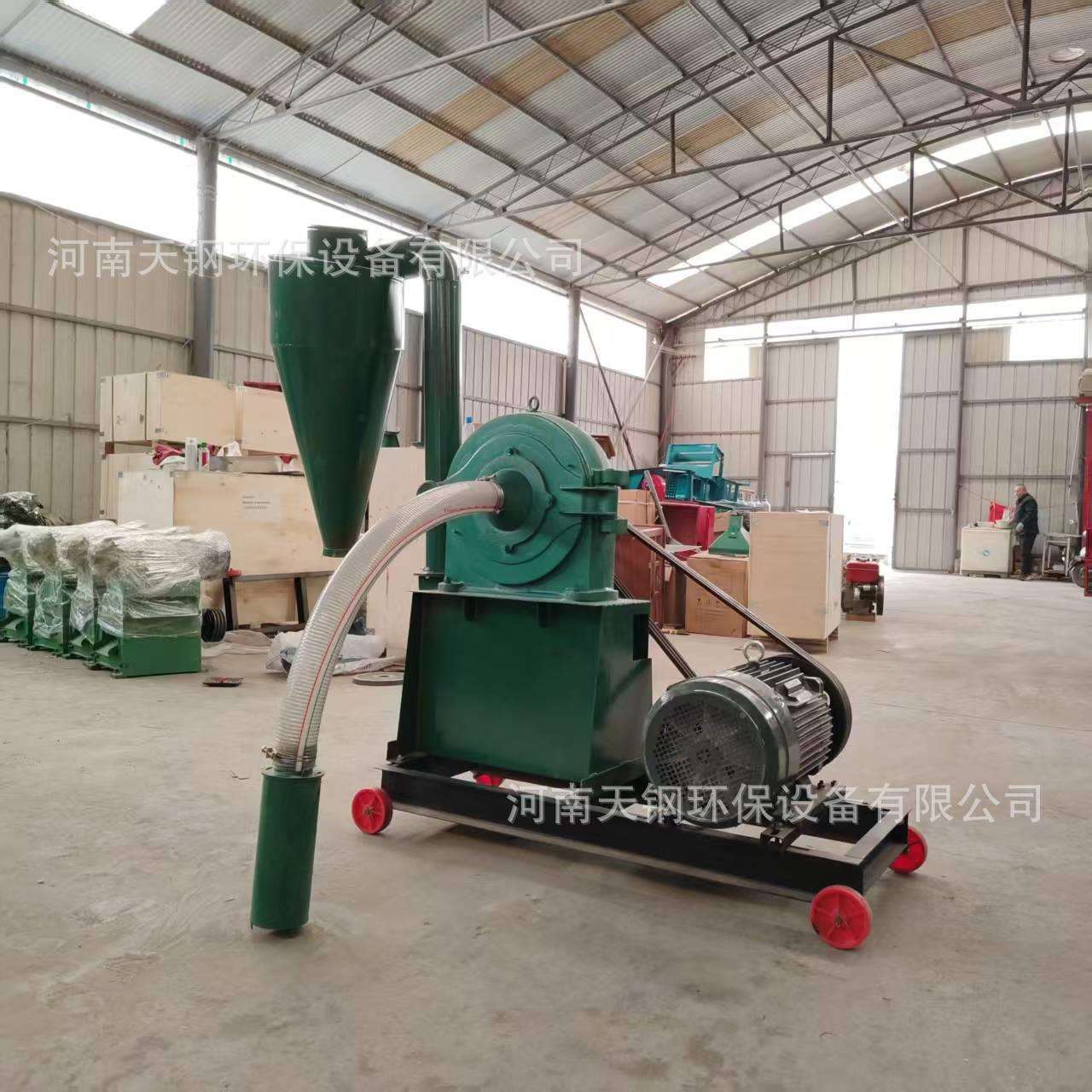 款加新宽铸铁XCW盘粉齿碎机大封箱自吸式黄豆大米米磨玉粉机干磨