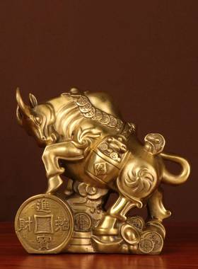 铜牛件华尔街牛财运0117牛牛如意元宝牛家居室办公铜牛摆厂家