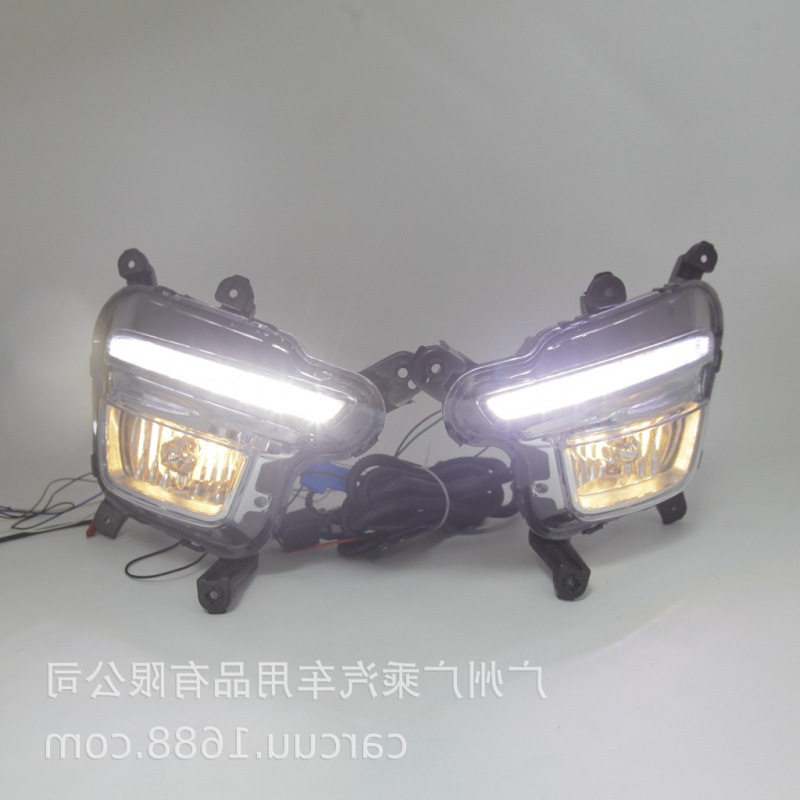 2014-15起亚K2日行灯雾灯总成