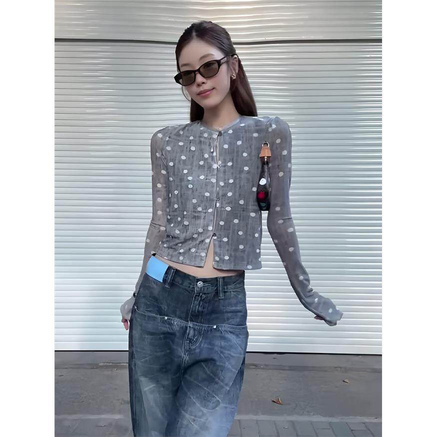 高级感波点印花短款开衫女早秋季肌理感圆领露脐上衣修身收腰小衫