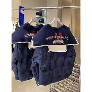 2025年新款网红爆款冬装设计师款奶呼呼轻薄蓝色短款羽绒服女外套