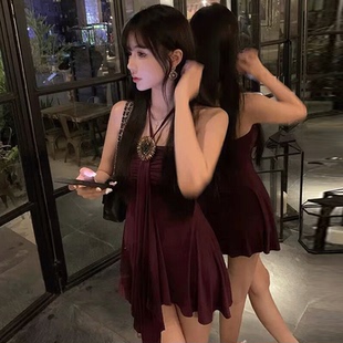 雅典女王古早感挂脖抹胸女不规则下摆露肩长款上衣