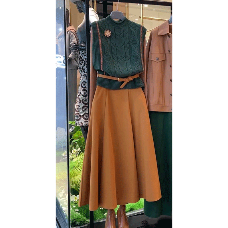 韩系穿搭一整套轻奢高级感女人味绿色针织马甲内搭半身裙套装女春