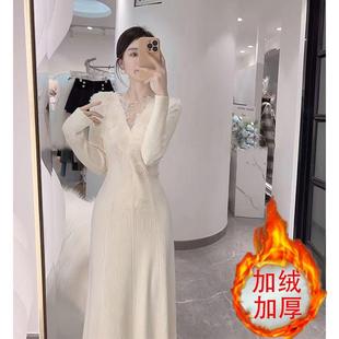 加绒加厚法式超好看蕾丝白色针织连衣裙显身打底长裙子秋冬内搭