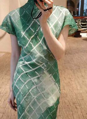 碧绿如翠绿色渐变格纹修身柳树连衣裙新中式国风改良旗袍裙夏24