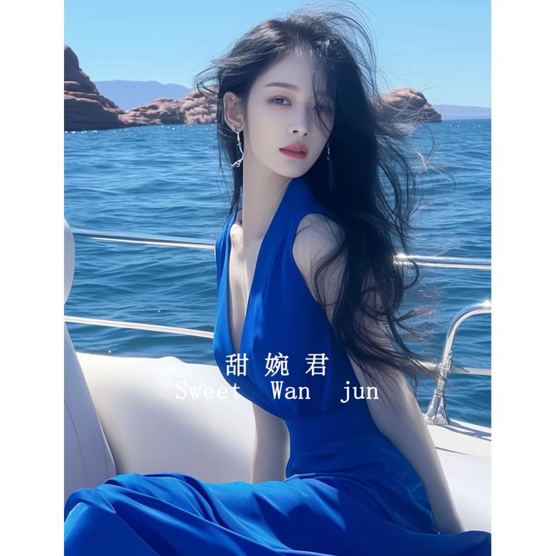 超好看克莱因蓝色挂脖连