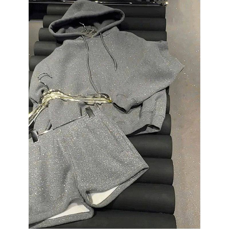 休闲运动套装女秋冬美式复古时尚高级感小个子连帽卫衣短裤两件套