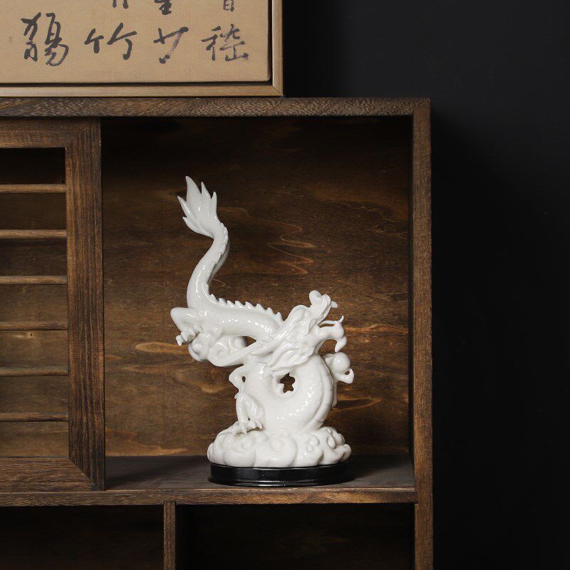 陶瓷龙摆件招财工艺品生肖龙瓷器客厅玄关办公室装饰品吉祥物摆设