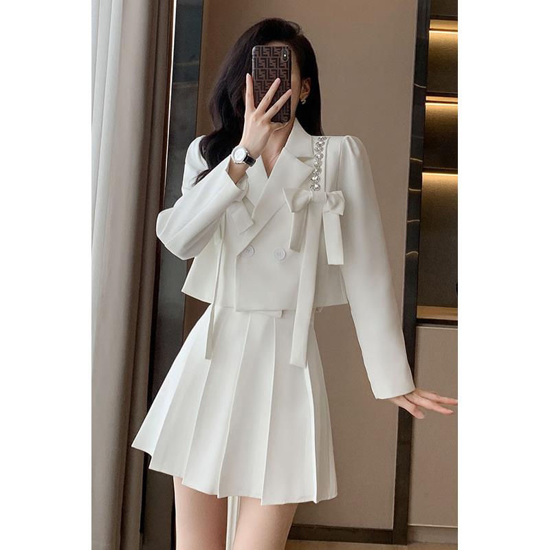 春季2025新款小香风高级感西装套装女小个子法式桔梗百褶裙两件套
