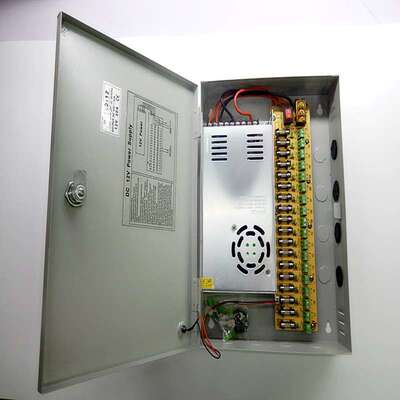 厂家直销12V30A关18路输出监控电源箱1V30足2A360W开电源705功率