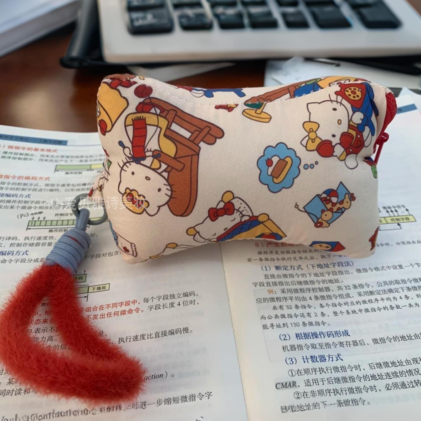 考研午睡神器！可携式旅行护颈枕飞机靠枕可爱学生午休助眠三角枕